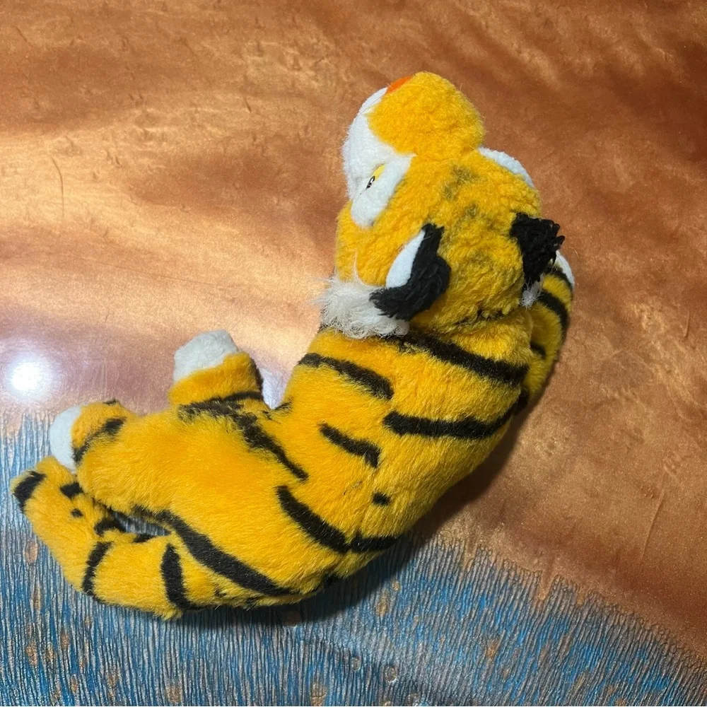 Vintage Rajah Tiger Plush Toy Stuffed Animal 1992 Mattel Aladdin Jasmine